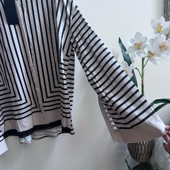 FHQ Collection Loose Style Cream Striped Blouse Long Sleeve Top Women's XL NWT - Picture 3 of 7